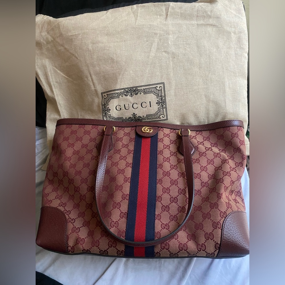 OPHIDIA GG MEDIUM TOTE